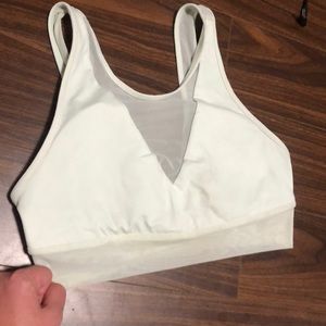 Alo yoga sports bra